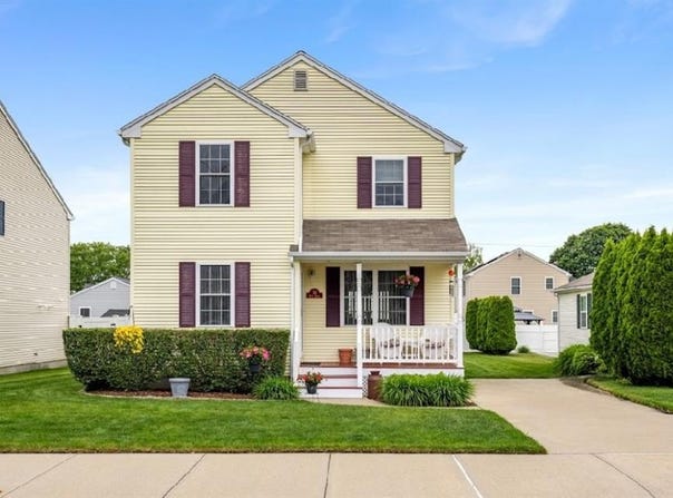53 Hyde Avenue, Pawtucket, RI 02861