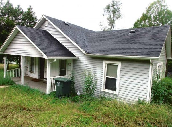 437 E D St, Newton, NC 28658
