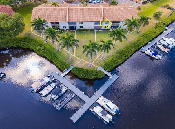 162 NEWPORT Drive unit: 1208, Naples, FL 34114