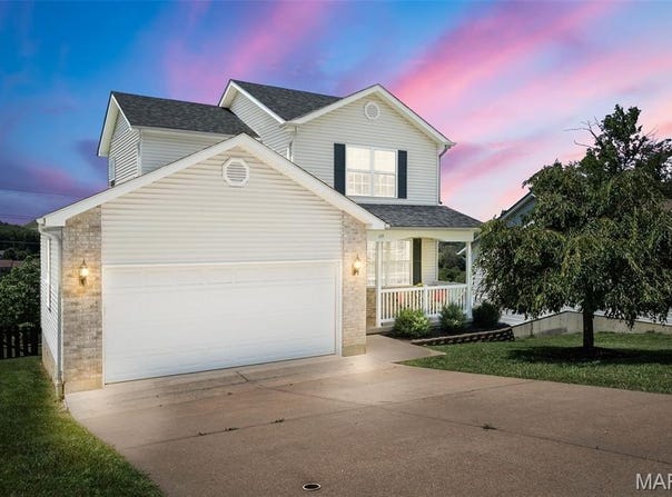 699 Olivia Ct Court, New Haven, MO 63068