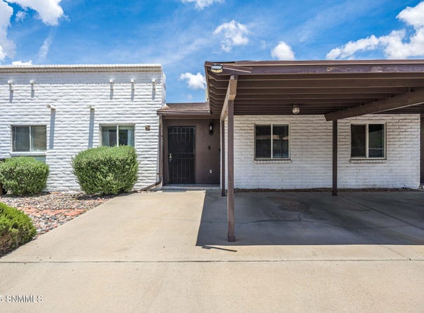 1605 S Telshor Boulevard, Las Cruces, NM 88011