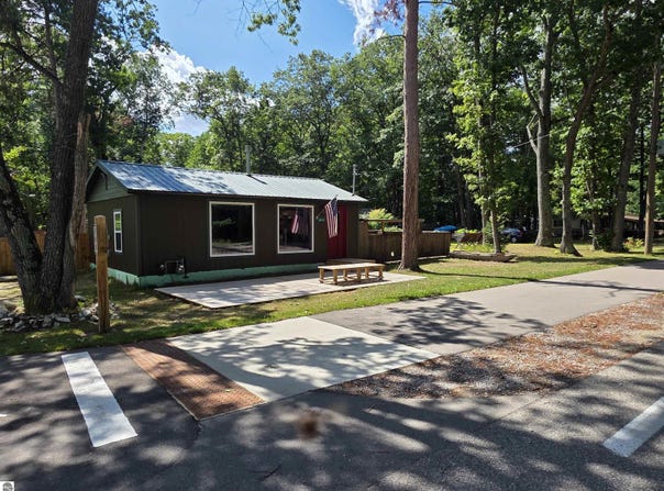 2010 W River, Oscoda, MI 48750