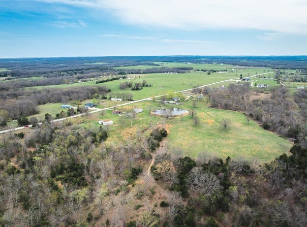 273 Highway 42, Iberia, MO 65459