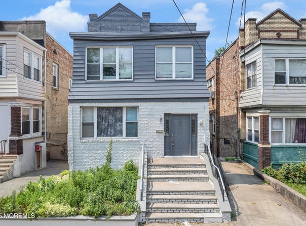 261 Dwight Street, Jersey City, NJ 07305