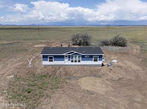 26786 N Chicory Way, Paulden, AZ 86334