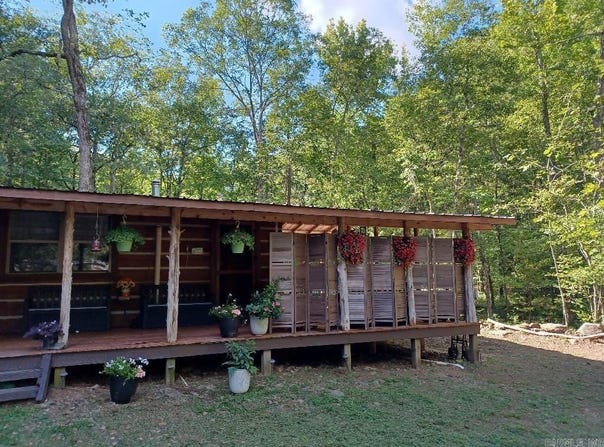 546 Jenkins Road, Clinton, AR 72031