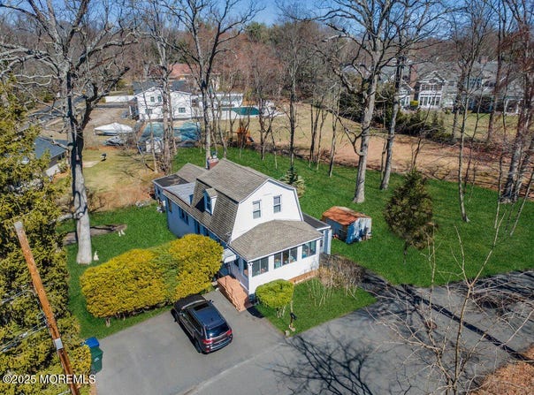 901 Beverly Avenue, Ocean Twp, NJ 07712