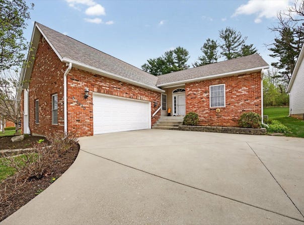 2440 N Stonelake Circle, Bloomington, IN 47404-1503