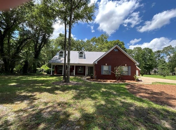 123 Waterford Way, Ashford, AL 36321
