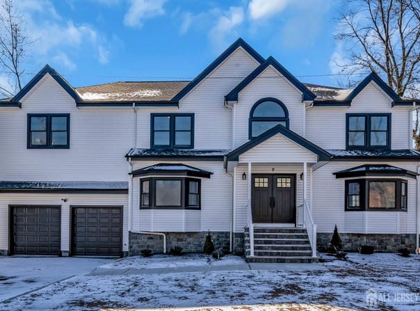 9 Morris Avenue, Edison, NJ 08837