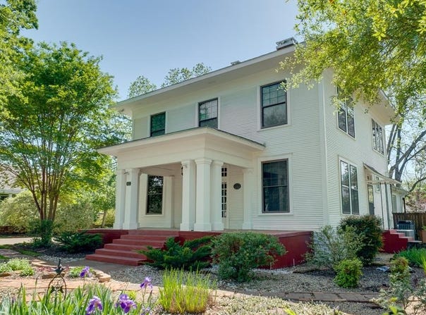 403 S Royall, PALESTINE, TX 75801