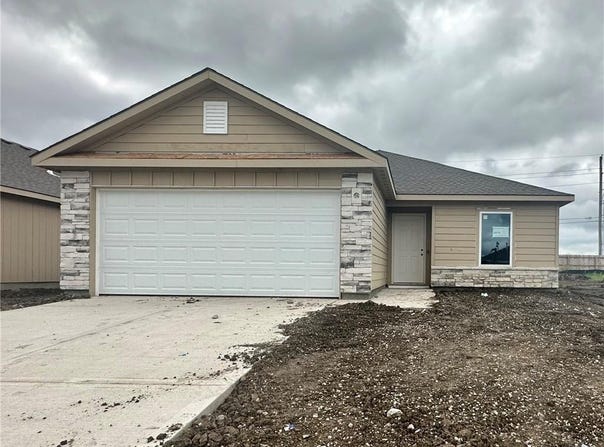 623 W Lanesfield Street, Gardner, KS 66030