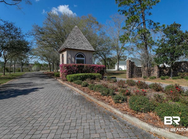 12541 Frondfield Lane, Elberta, AL 36530
