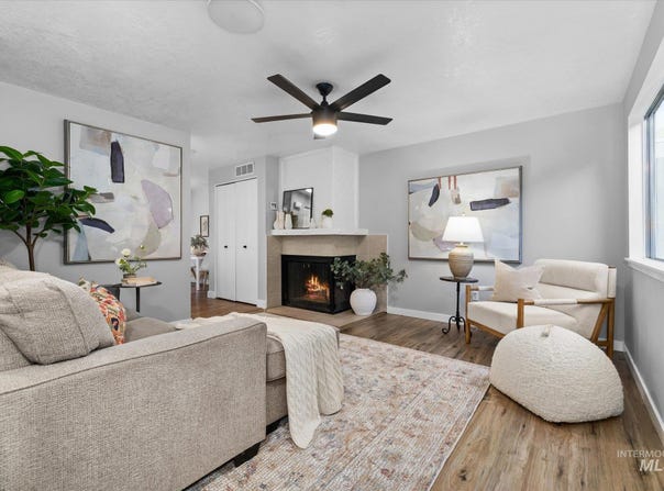 6829 W Maxwell Ln, Boise, ID 83704