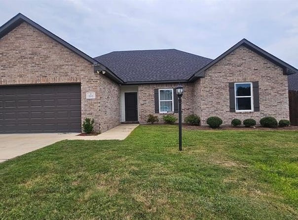 202 Spring Winds Drive, Shreveport, LA 71106