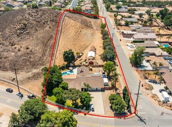 1390 Corona Avenue, Norco, CA 92860
