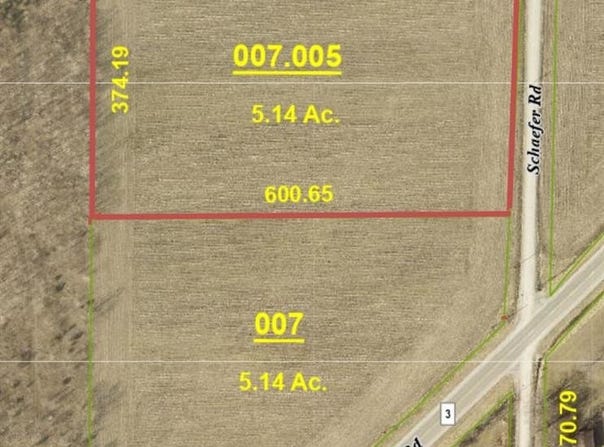 9479 Schaefer Road, Staunton, IL 62088