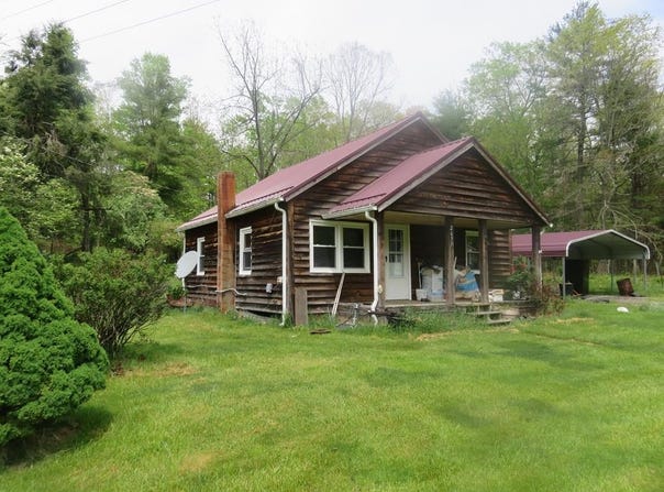 2677 Vista Road, Independence, VA 24348