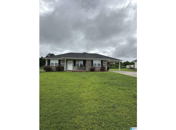 426 BAILEY ROAD, WEAVER, AL 36277