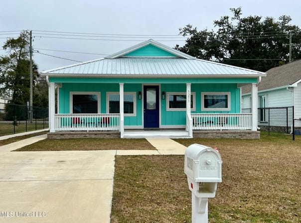 1211 Ocean View Drive, Gulfport, MS 39507