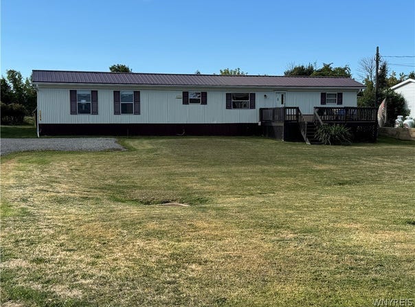11578 Goetze Lane, Lyndonville, NY 14098
