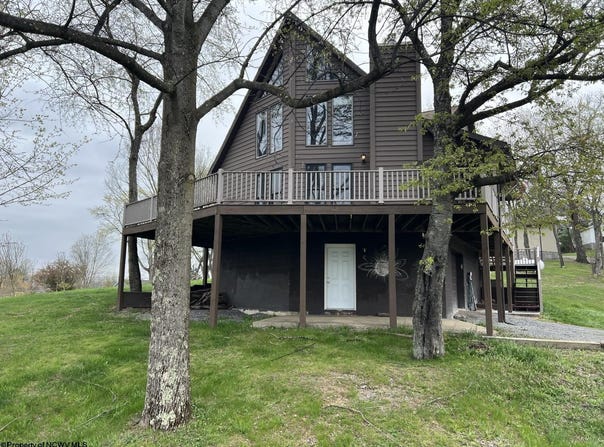 1426 Kingwood Pike, Morgantown, WV 26508