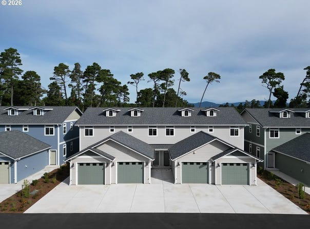 1453 37TH St, Florence, OR 97439