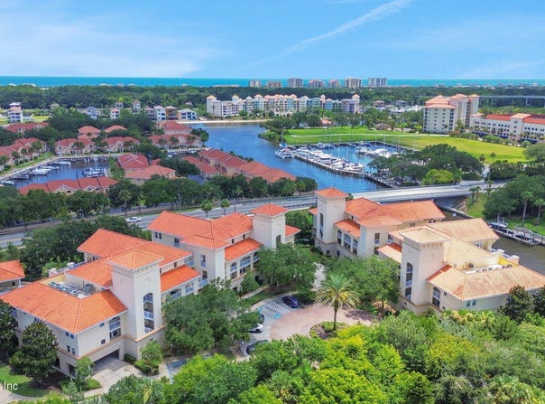 200 BELLA HARBOR Court unit: 105, Palm Coast, FL 32137