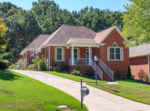 513 MAGNOLIA CREST CIRCLE, GARDENDALE, AL 35071