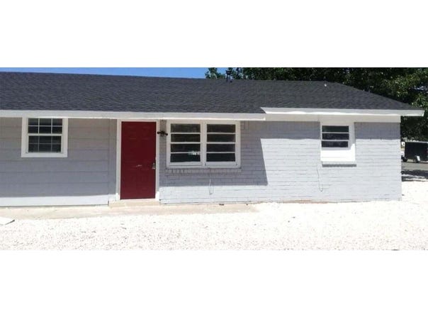 1710 E Dartmouth Street, Lubbock, TX 79403