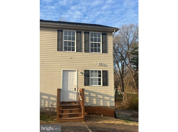637 E SPENCER Street, CULPEPER, VA 22701
