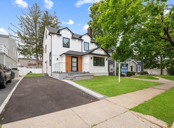 670 Emerson Street, Woodmere, NY 11598