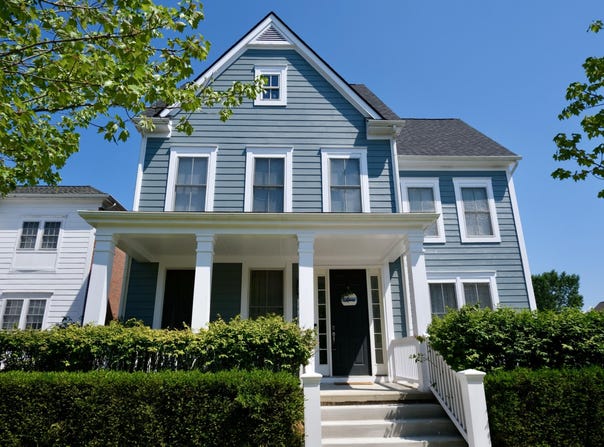 49592 Garfield Street, Canton, MI 48188