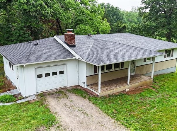 24506 State Road A, Richland, MO 65556