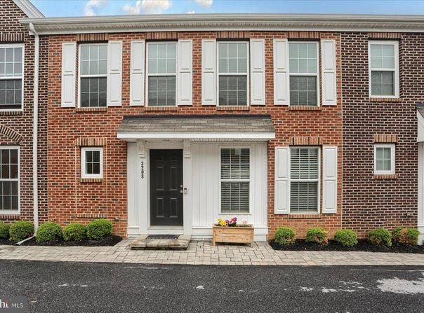3208 HALEY WAY, MECHANICSBURG, PA 17055
