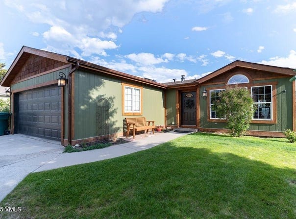 612 Sunny Avenue, Gypsum, CO 81637