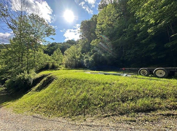 2539 Wolfpen Creek Rd, Redfox, KY 41847
