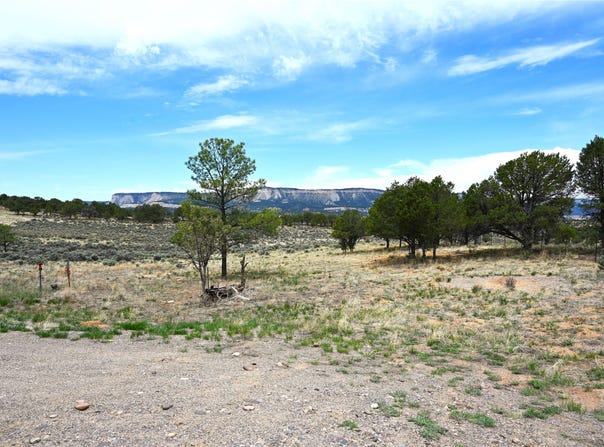 52 Canjillon, Tierra Amarilla, NM 87551