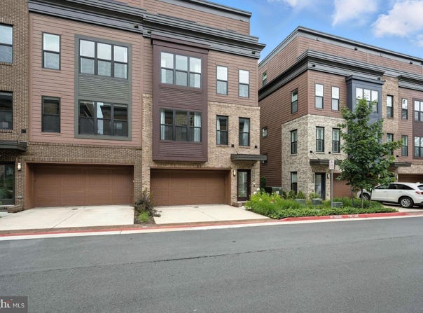 3536 SUTTON HEIGHTS CIRCLE, FAIRFAX, VA 22031