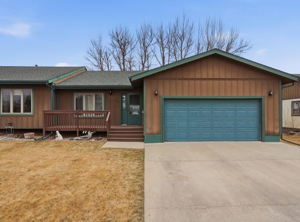 407 Summit Street, Belle Fourche, SD 57717