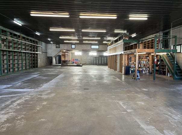 837 N 8th St, Salina, KS 67401