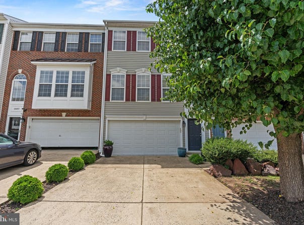 18495 SIERRA SPRINGS Square, LEESBURG, VA 20176