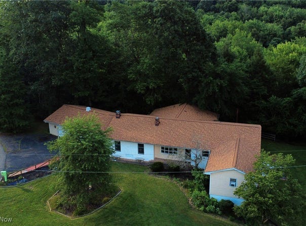 300 Eastlawn Circle, Zanesville, OH 43701