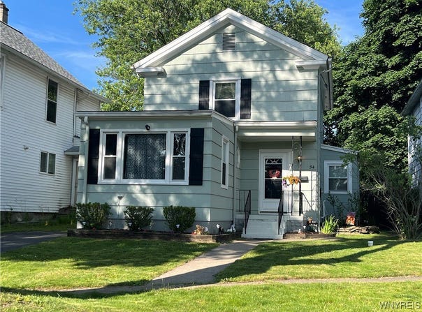 54 Spring Street, Lockport City, NY 14094