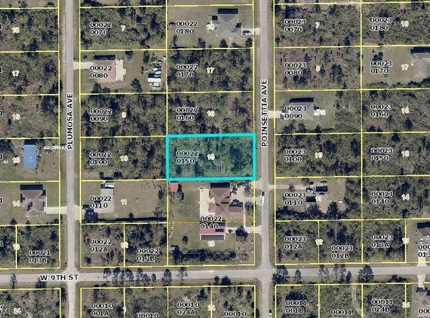 905 Poinsettia Avenue, Lehigh Acres, FL 33972