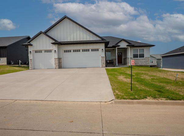 3410 Kaiser Boulevard, Cuba City, WI 53807