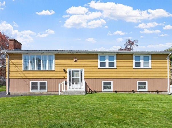 31 Atherton, Ayer, MA 01432