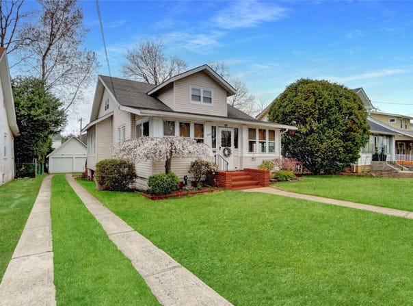 2364 Rockwood Avenue, Baldwin, NY 11510