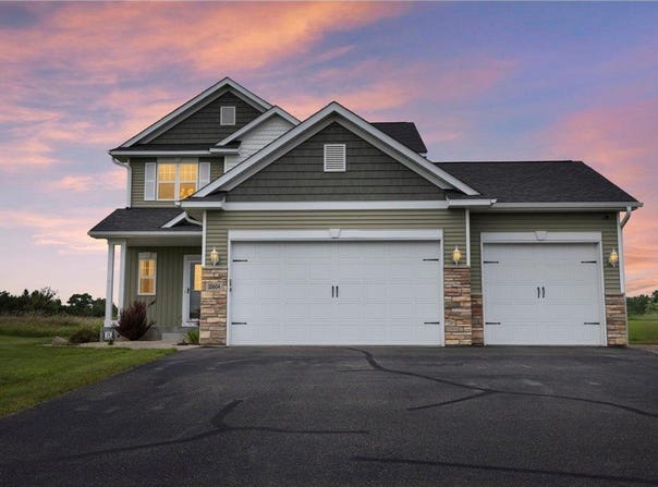 10604 273rd Avenue NW, Livonia Twp, MN 55398