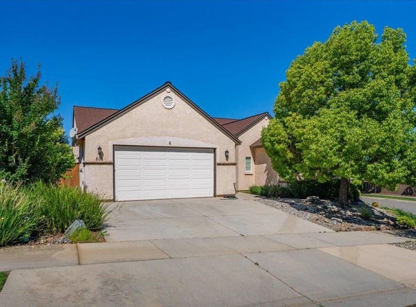 604 Durango Way, Redding, CA 96003